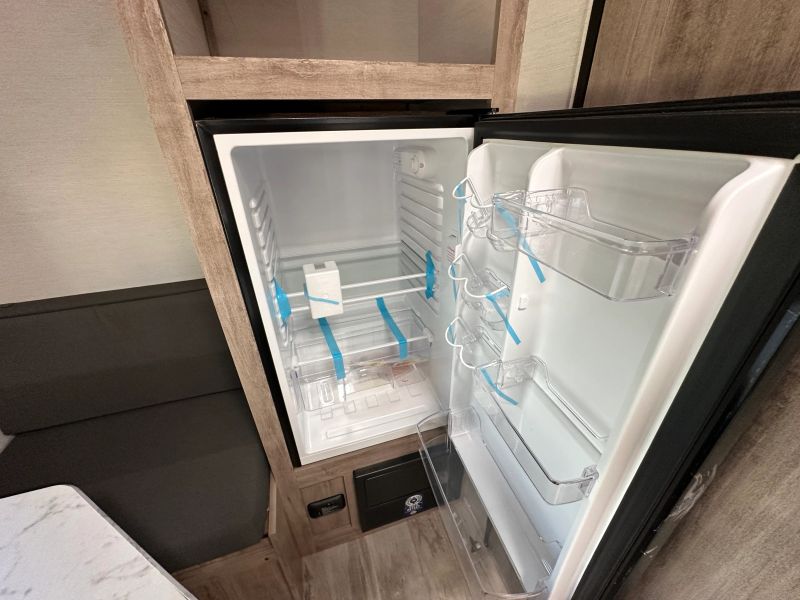 2025 Gulf Stream Amerilite Ultra Lite, $ 9,900