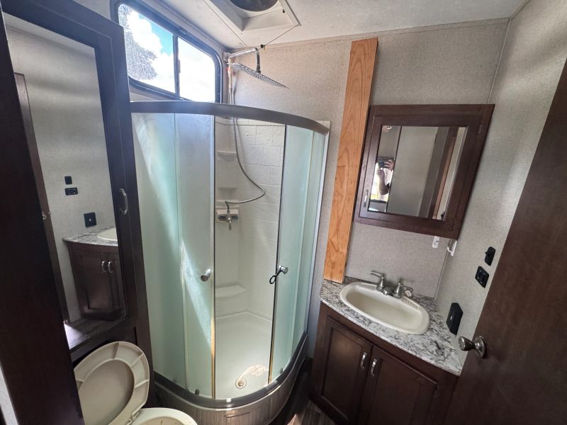 2017 Keystone Retreat Destination, $ 21,900