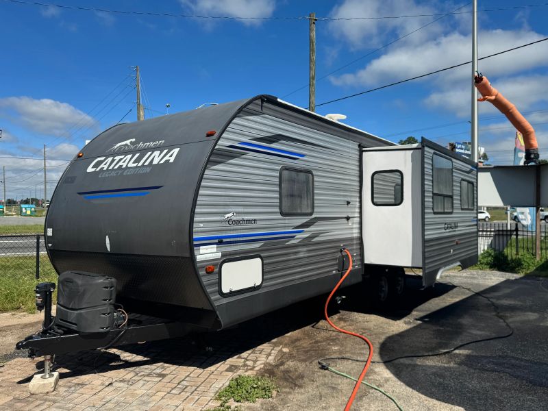 2019 Coachmen Catalina Legacy, $ 12,900
