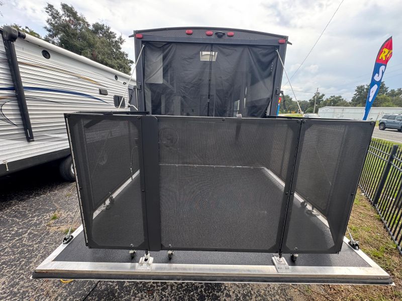 2021 Forest River Salem FSX Max Toy Hauler, $ 17,900