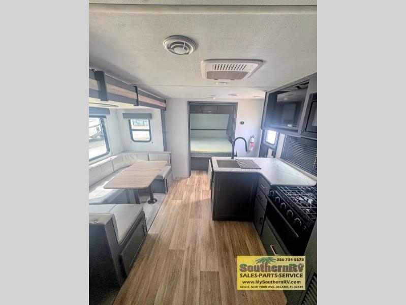 2024 Keystone Bullet Crossfire (Double Axle - East, $ 22,999