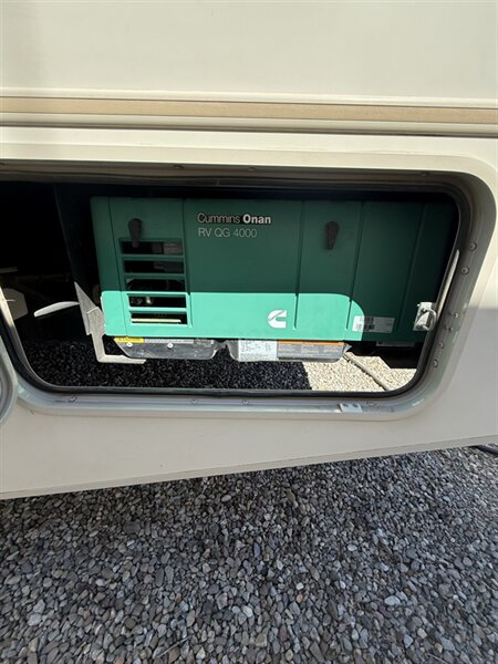 2016 Winnebago VISTA, $ 34,995