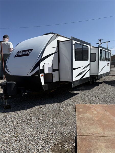 2021 Keystone COLEMAN 3055BS, $ 26,995