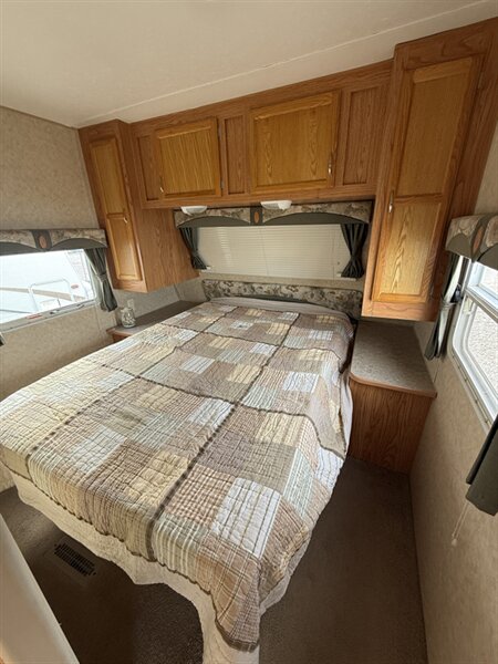 2005 Jayco JAYFLIGHT 29BHS, $ 11,450