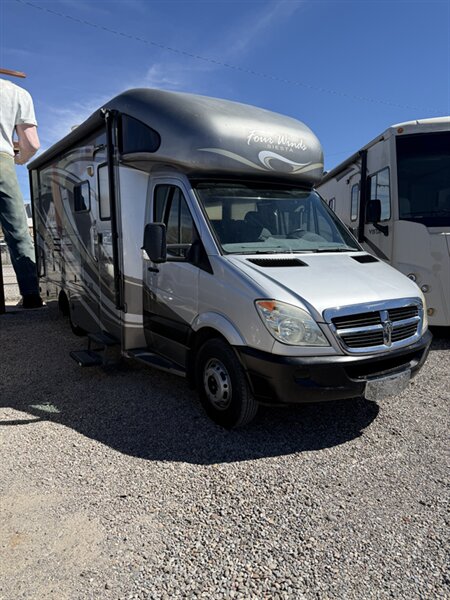 2008 Thor Motor Coach SIESTA 24SB, $ 47,500