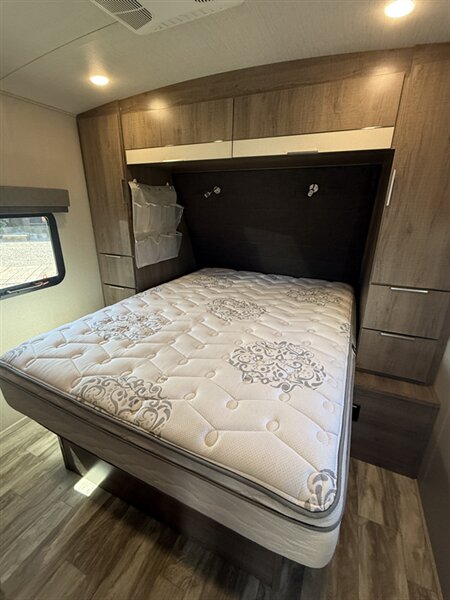 2020 Grand Design Imagine 2670MK, $ 24,995