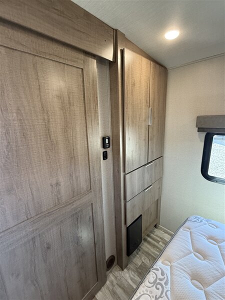 2020 Grand Design Imagine 2670MK, $ 24,995