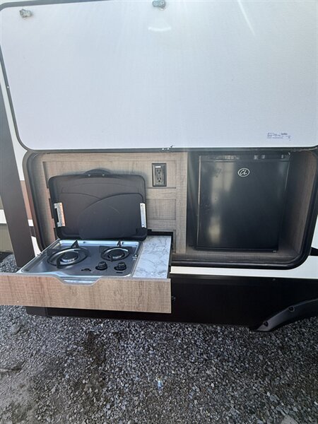 2020 Grand Design Imagine 2670MK, $ 24,995