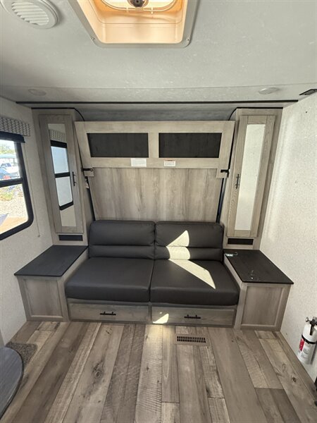2022 KZ Connect SE C191MBSE, $ 21,450