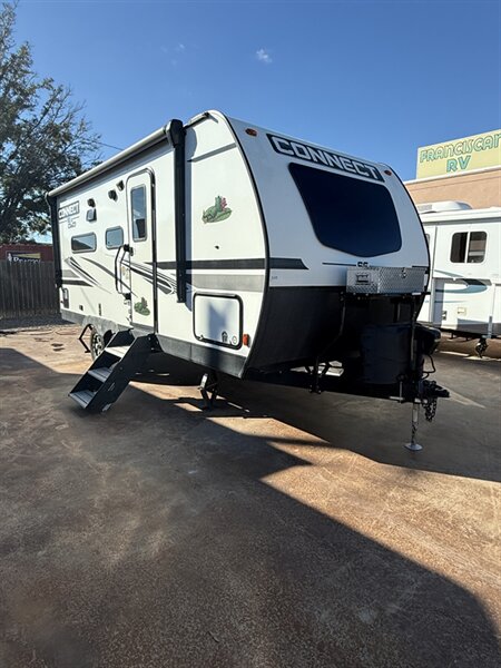 2022 KZ Connect SE C191MBSE, $ 21,450
