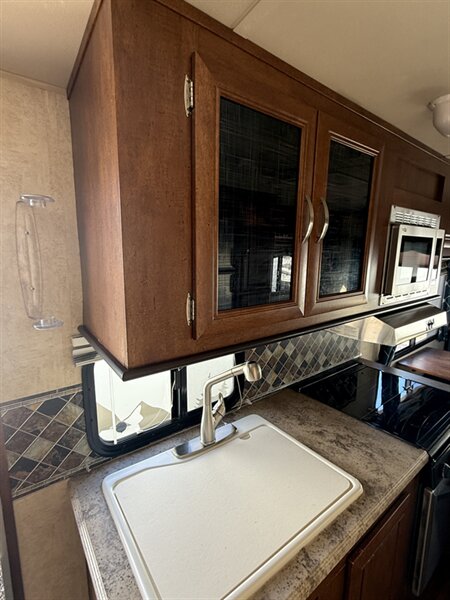 2016 Forest River Vibe West Coast Edition 207RD, $ 12,999
