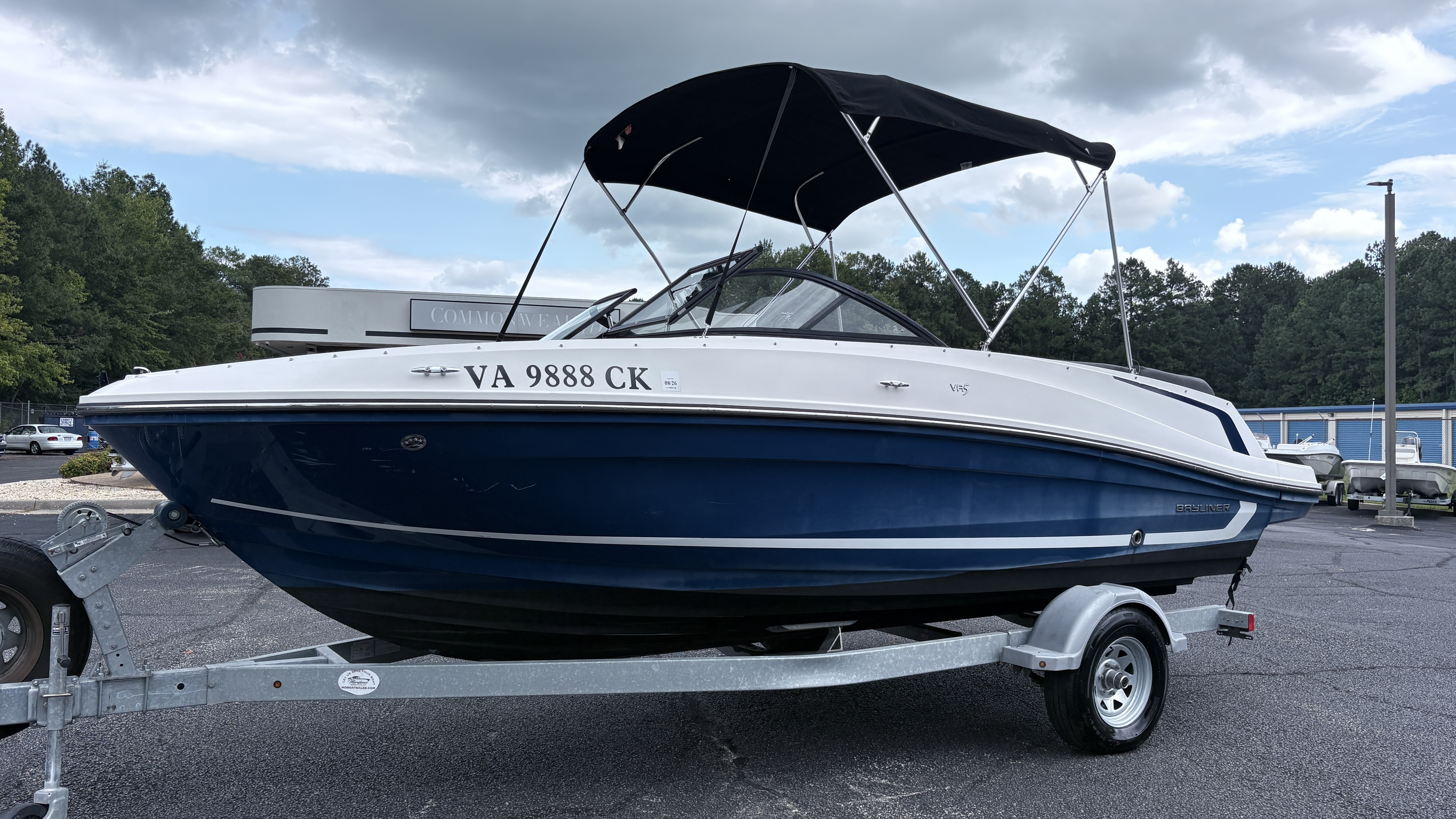 2020 Bayliner® VR Series VR5, $ 23,900.00