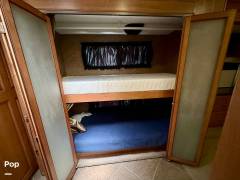 2013 Forest River Charleston M-430BHQS-450 Cummins, $ 132,000