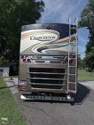 2013 Forest River Charleston M-430BHQS-450 Cummins, $ 132,000
