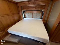 2013 Forest River Charleston M-430BHQS-450 Cummins, $ 132,000