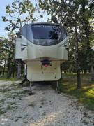 2019 Jayco North Point 383 FLWS, $ 53,400