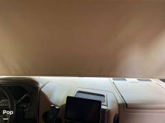 2021 Thor Motor Coach Vegas 24.1, $ 64,000