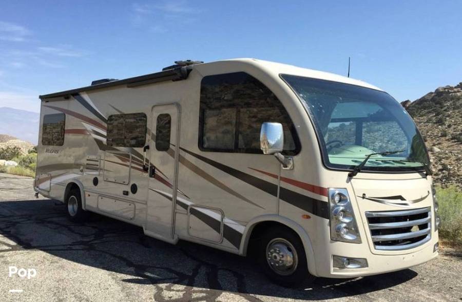 2017 Thor Motor Coach Vegas 25.2, $ 43,350