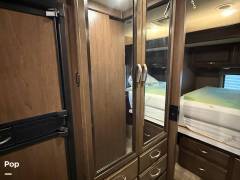 2017 Thor Motor Coach Vegas 25.2, $ 43,350
