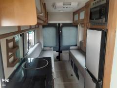 2017 Coachmen Crossfit M-22 D Ford 350HD, $ 72,300