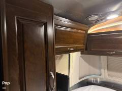 2018 Airstream Classic 30RB Twin, $ 99,900