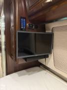 2018 Airstream Classic 30RB Twin, $ 99,900