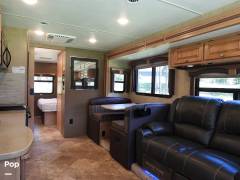2016 Thor Motor Coach Windsport 31S, $ 53,900