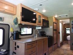 2016 Thor Motor Coach Windsport 31S, $ 53,900