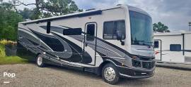 2020 Fleetwood Bounder 35k, $ 98,900