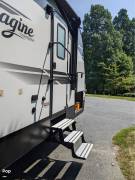 2021 Grand Design IMAGINE 3250BH, $ 33,800