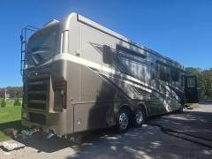 2022 Newmar Ventana 4037, $ 300,000