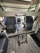 2025 Thor Motor Coach Vegas 24.1, $ 112,000