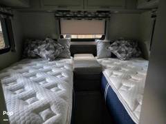 2025 Thor Motor Coach Vegas 24.1, $ 112,000