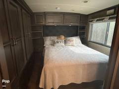 2017 Winnebago Forza 34T, $ 88,900