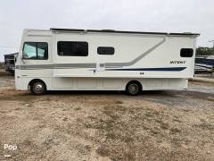 2019 Winnebago Intent 29L, $ 65,000