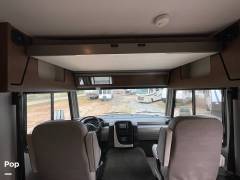 2019 Winnebago Intent 29L, $ 65,000