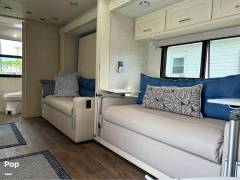 2022 Tiffin Wayfarer 25rw, $ 123,000