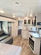 2022 Keystone Cougar 30BHS, $ 35,000
