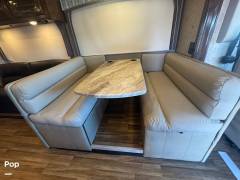 2019 Thor Motor Coach Miramar 37.1, $ 94,500