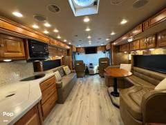 2015 Tiffin Allegro Breeze 32BR, $ 98,000
