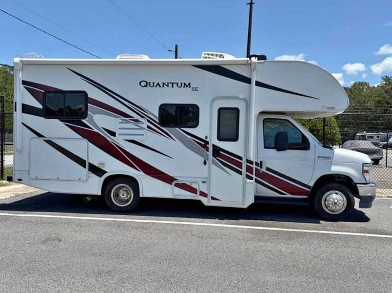2021 Thor Motor Coach Quantum SE22, $ 57,900
