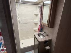 2021 Thor Motor Coach Quantum SE22, $ 57,900