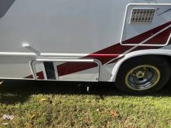 2021 Thor Motor Coach Quantum SE22, $ 57,900