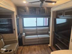2021 Jayco Eagle Premier 321 RSTS, $ 39,000