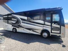 2017 Tiffin Allegro Breeze 31BR, $ 100,000
