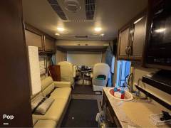 2017 Thor Motor Coach Axis 25.2, $ 44,450