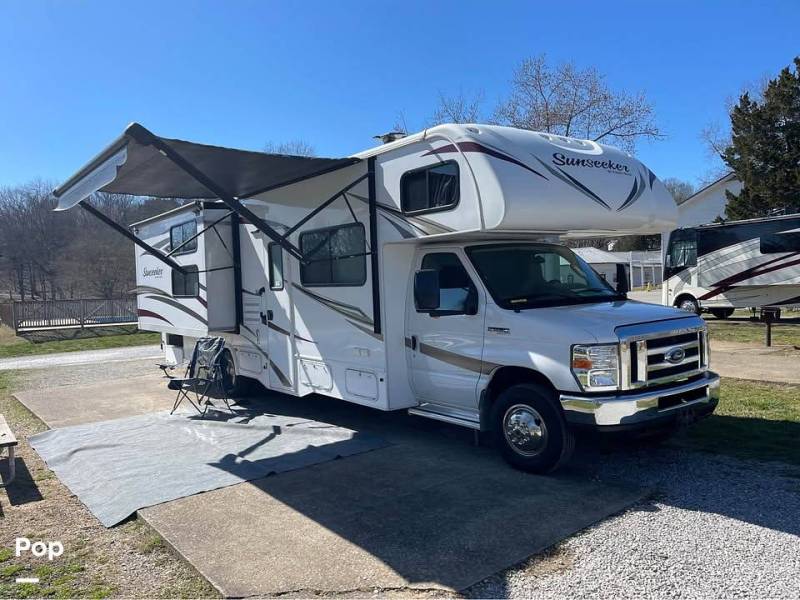 2017 Forest River Sunseeker 3107DS, $ 54,500
