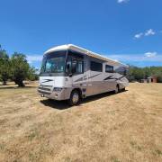 2005 Itasca Suncruiser 35U, $ 38,900
