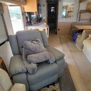 2005 Itasca Suncruiser 35U, $ 38,900