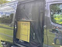 2022 Thor Motor Coach Sanctuary 19P 4X4, $ 89,999